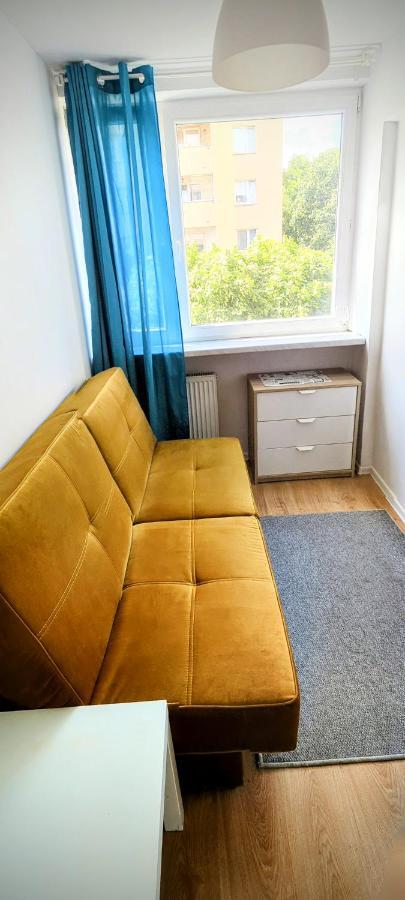 Ursus Rooms-Self Check-In Варшава Экстерьер фото