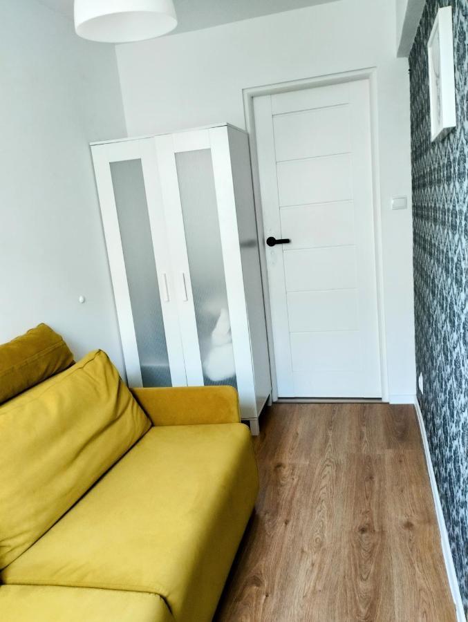 Ursus Rooms-Self Check-In Варшава Экстерьер фото